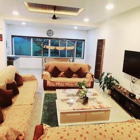 Shady Blue Villa Тримбак Екстериор снимка