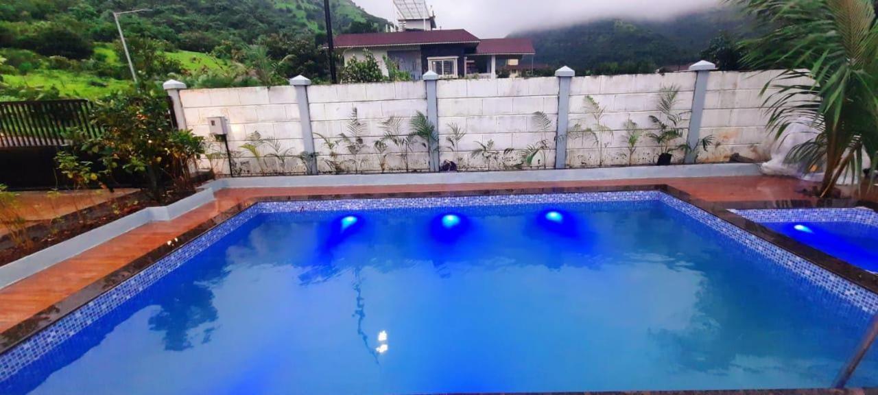 Shady Blue Villa Тримбак Екстериор снимка