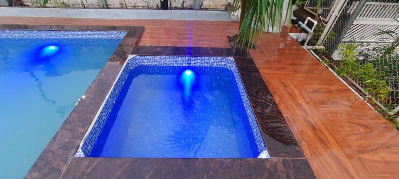 Shady Blue Villa Тримбак Екстериор снимка
